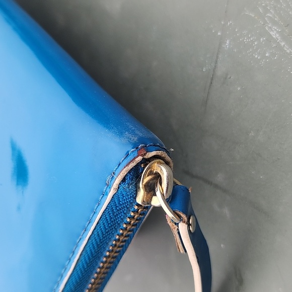 Kate Spade Blue Patent Leather wallet - Picture 15 of 15